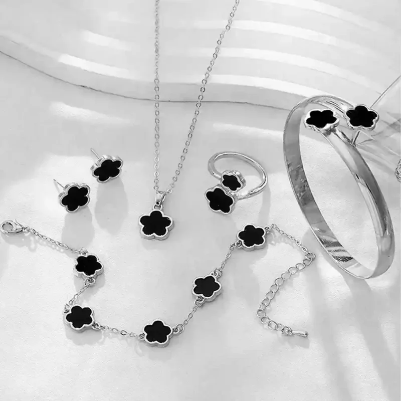 5 piece lucky five petal flower jewelry set
