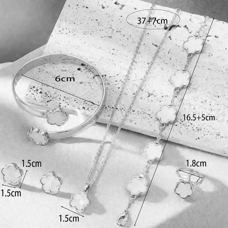 5 piece lucky five petal flower jewelry set