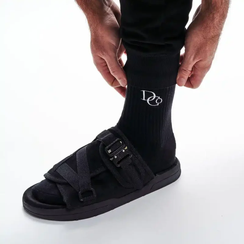 draco dracoslides reflective slides for men and women, wrapped in reflective 3m with adjustable straps for wide/narrow feet, sandals with arch support & slip resistant, men & women footwear, black