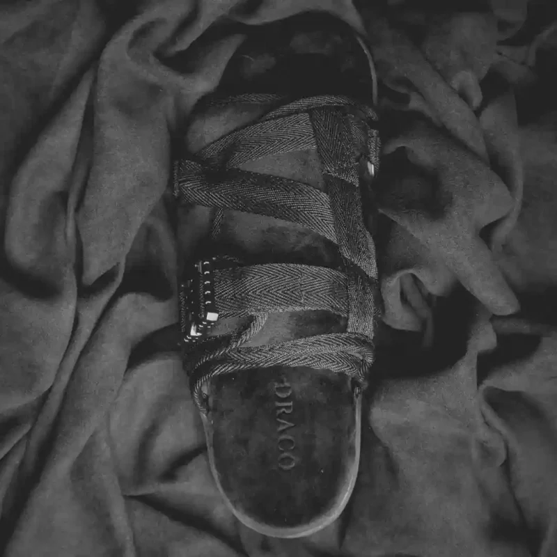 draco dracoslides reflective slides for men and women, wrapped in reflective 3m with adjustable straps for wide/narrow feet, sandals with arch support & slip resistant, men & women footwear, black